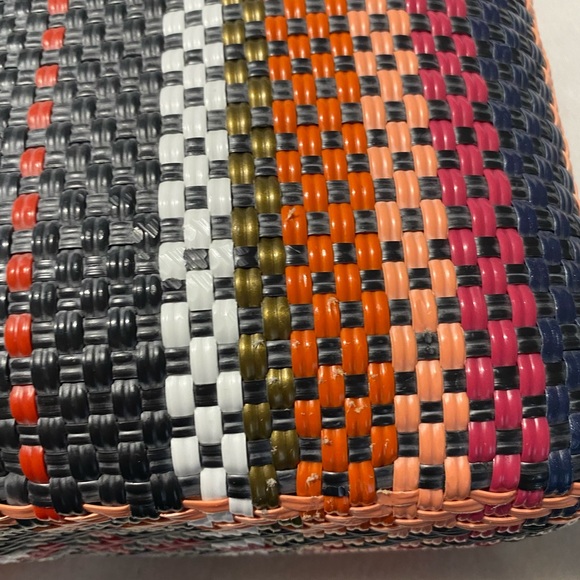 Multicolor Handbag - Picture 8 of 15